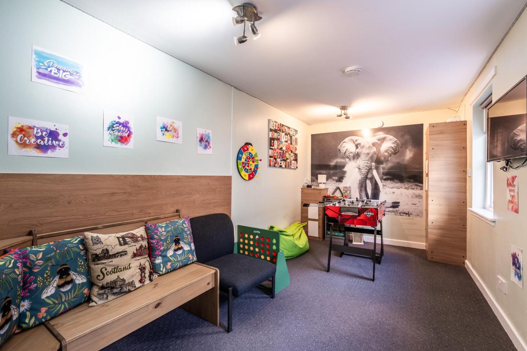 Whinstone Holiday Home In Falkland - Sleeps 8 Esterno foto