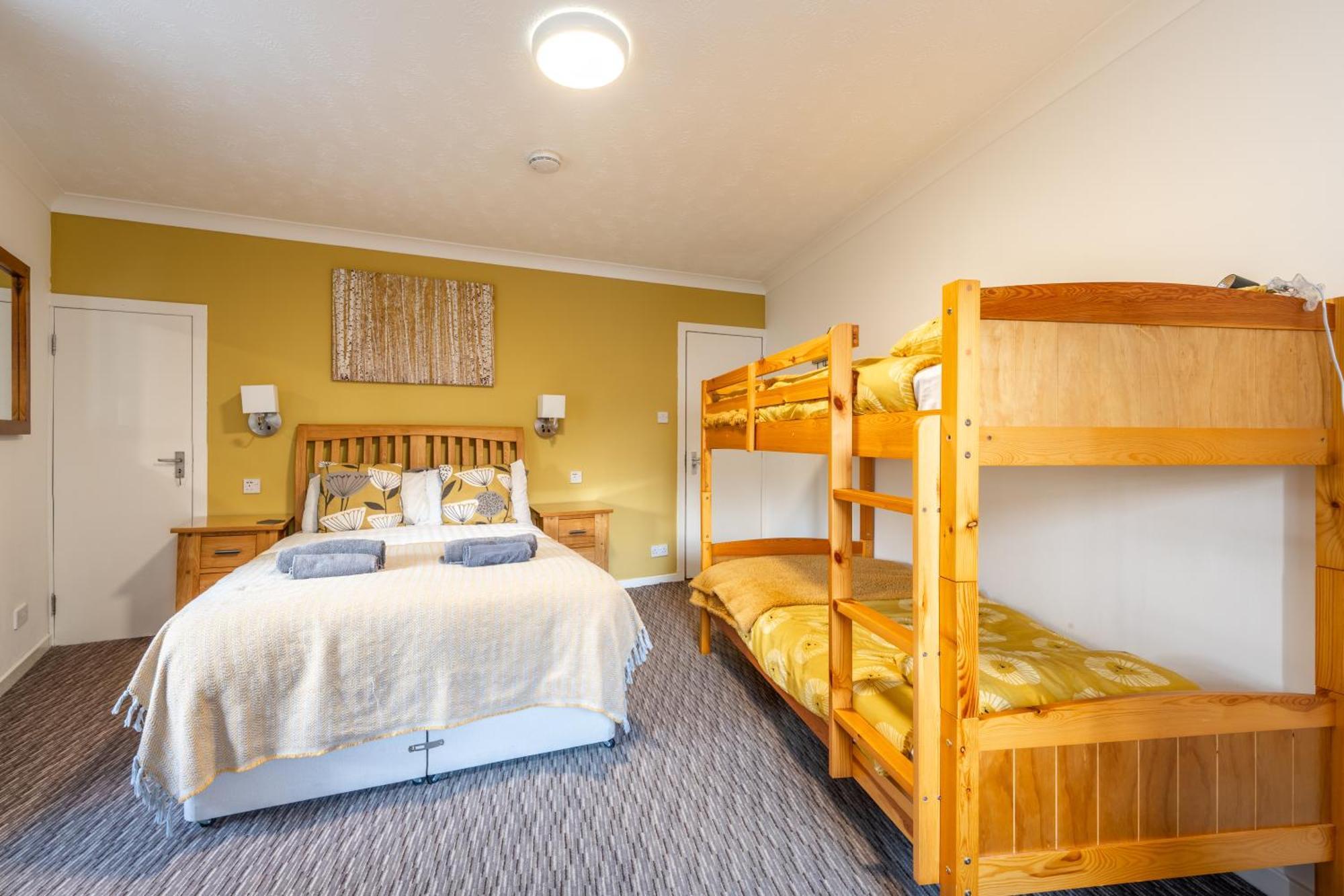 Whinstone Holiday Home In Falkland - Sleeps 8 Esterno foto